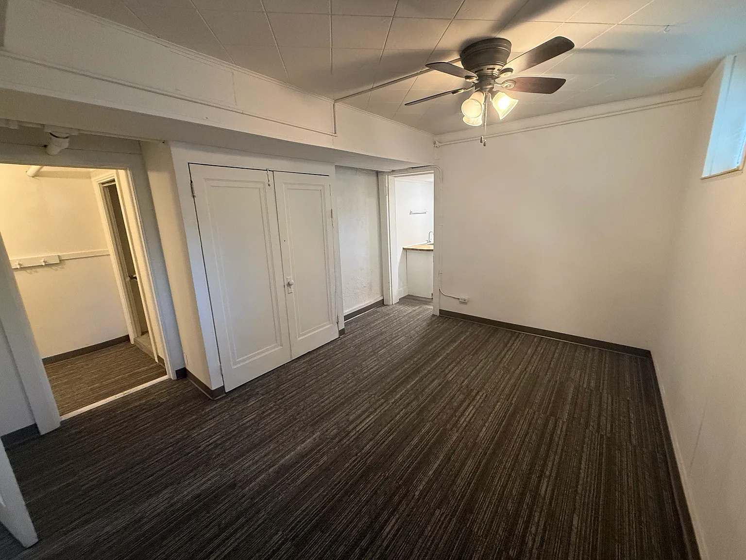 131 Fairview Ave N — Photo 3