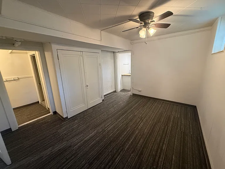 131 Fairview Ave N #7 — Photo 3