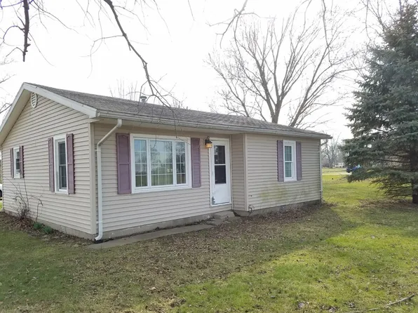 475 N Linden St, Dana, IN 47847