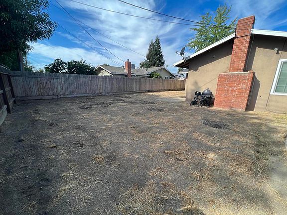 3rd image of 144 S Crumal Street