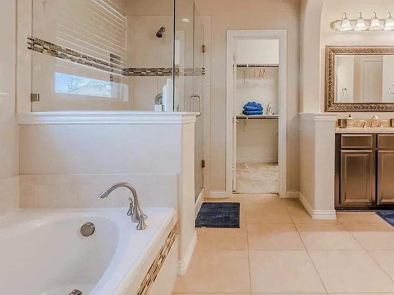 13050 Brook Ridge Dr — Photo 17