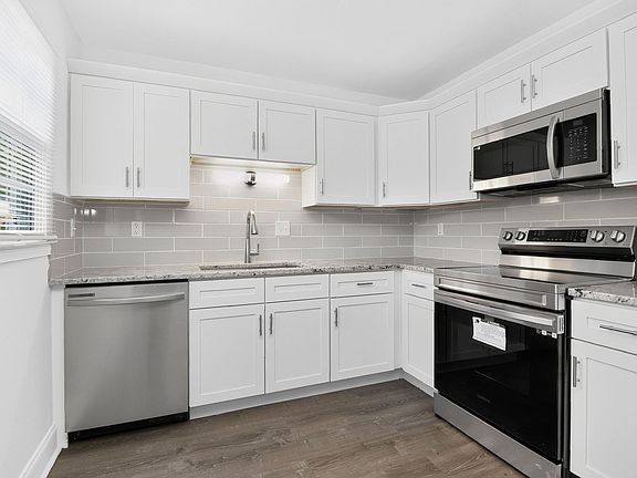 5th image of 8322 Knights Bridge Rd