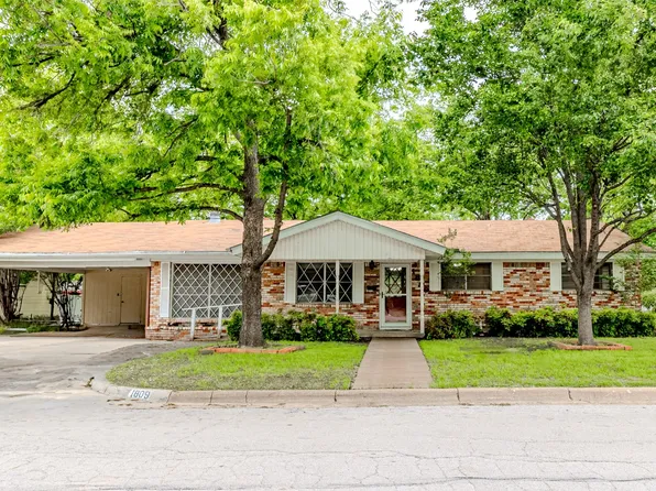1809 Stevens St, Bridgeport, TX 76426