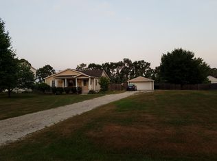 47407 Burton Dr, Shelby Township, MI 48317