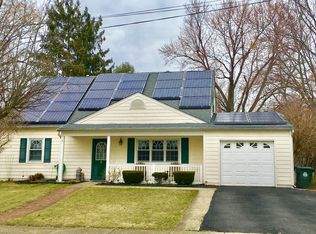 21 Allyson Rd, Flanders, NJ 07836