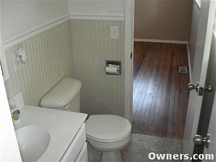 5th image of 316 Hall Ave