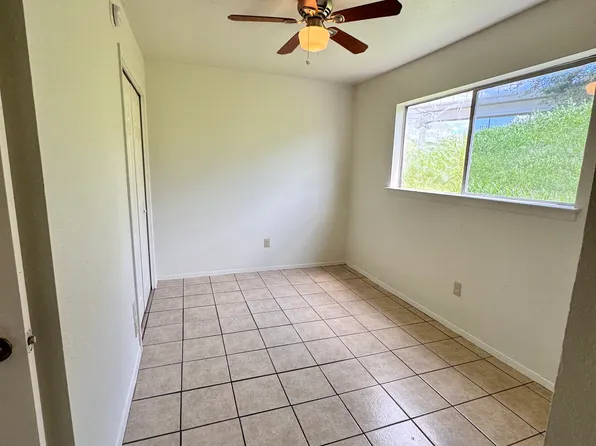 3104 Stoneway Dr, Austin, TX