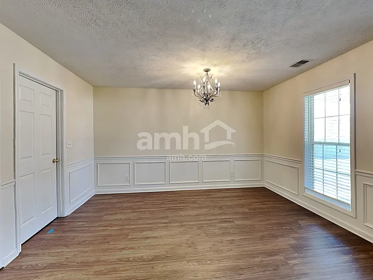 633 Tylertown Rd — Photo 4