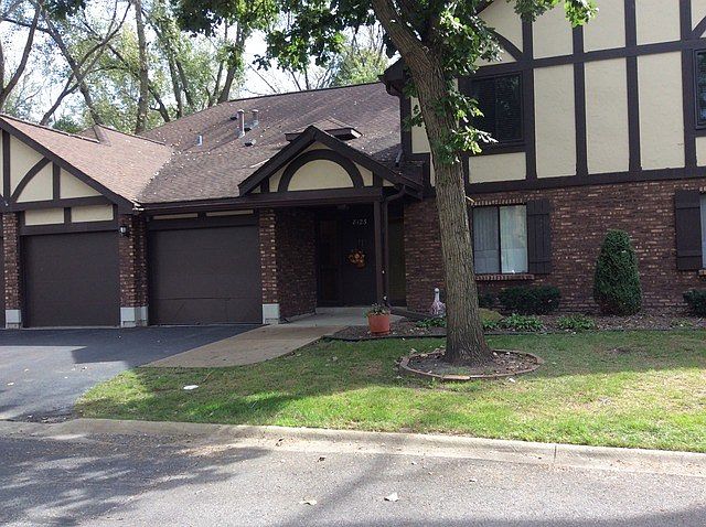 1st image of 8125 Willow Dr #50D