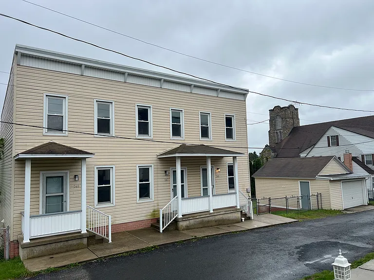 Front of the Townhome