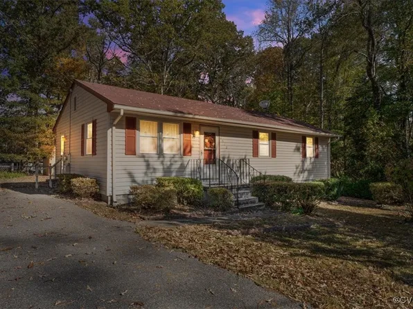 4512 Pamela Dr, Disputanta, VA 23842