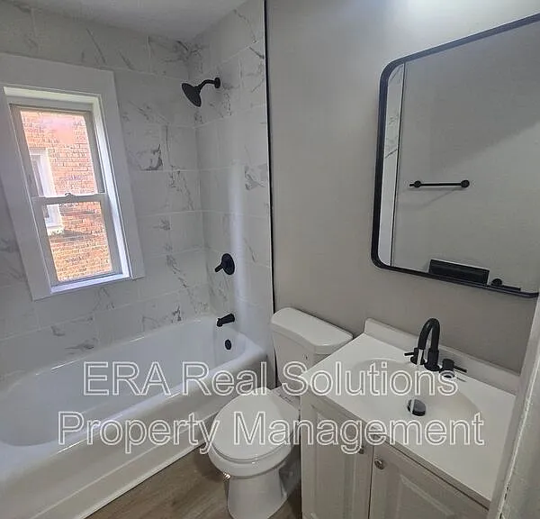 1056 Wilson Ave #B — Photo 7