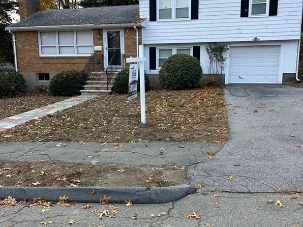 21 Athens Dr, Saugus, MA 01906