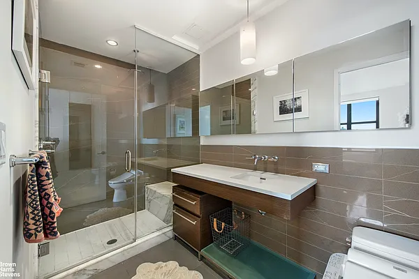 Rented by Brown Harris Stevens | media 27