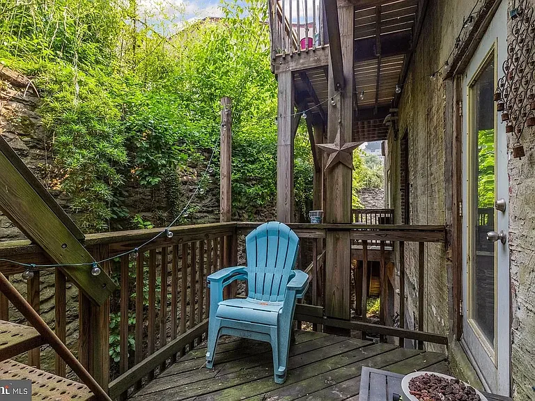 200 Krams Ave #21 — Photo 13