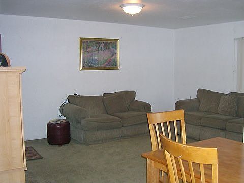 2nd image of 323 Evanwood Ave