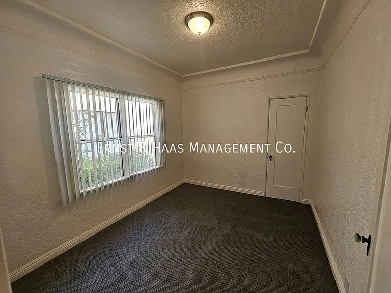2133 Chestnut Ave #5 — Photo 12