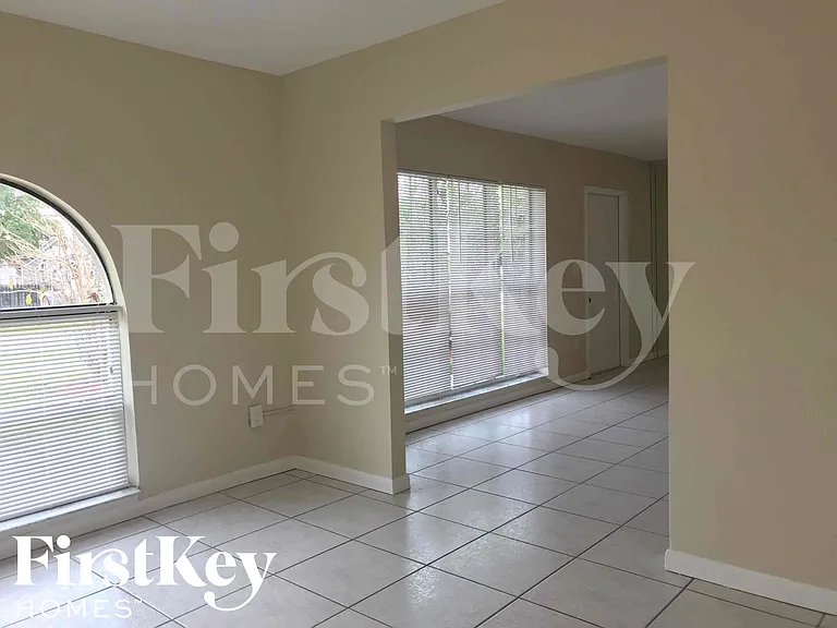 14202 SW 110th Ave — Photo 6