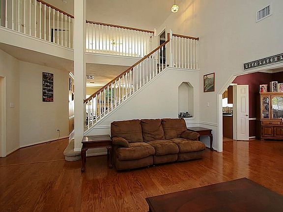 4th image of 15523 Tysor Park Ln