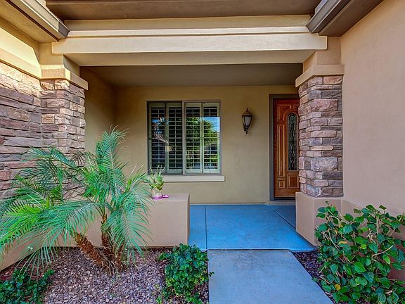 3rd image of 1473 E Zion Way