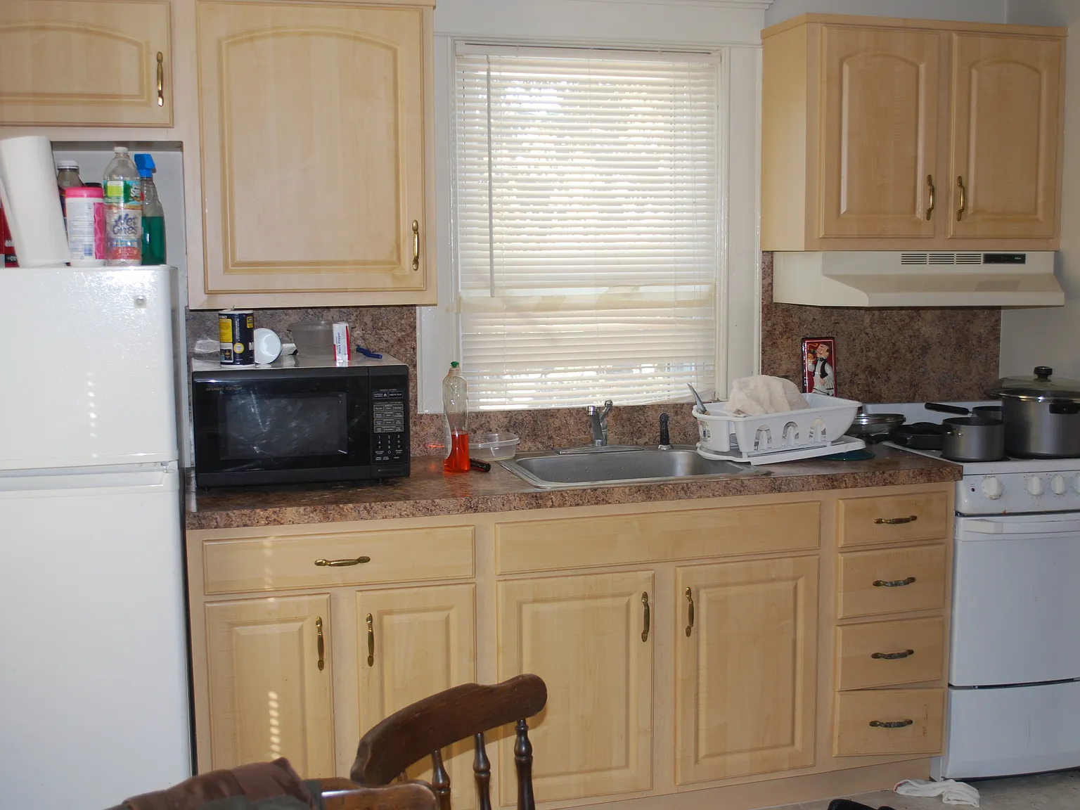 1 bed, 1200 sqft, $1,800 — Photo 3