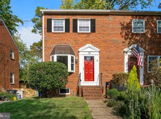 14 E Myrtle St, Alexandria, VA 22301
