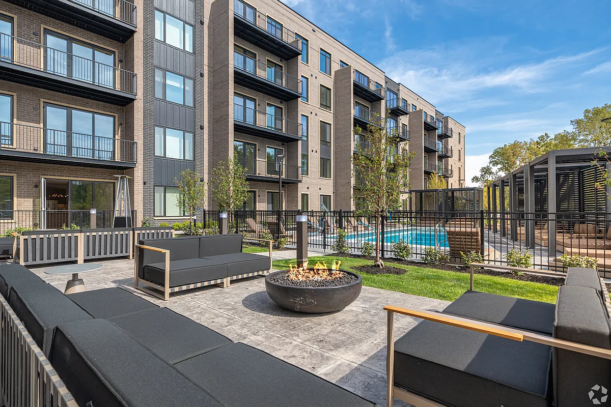Building Photo - Novu Apartments