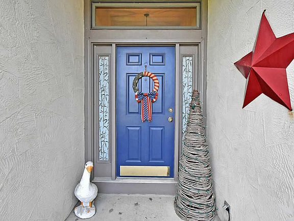 5th image of 2760 Haven Ct