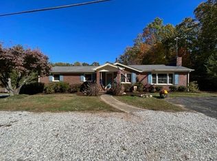 7338 Red House Rd, Appomattox, VA 24522