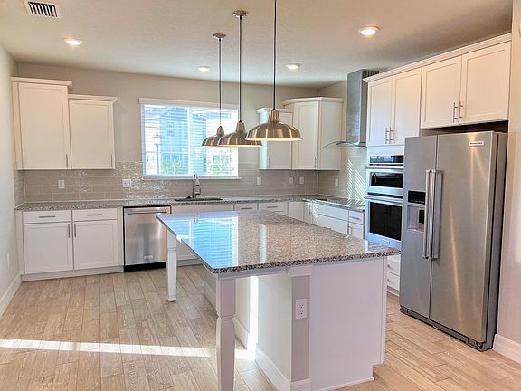 4th image of 13342 Bovet Ave