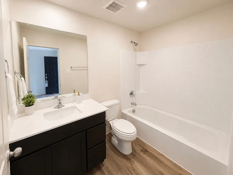 13604 Mineral Rd — Photo 15