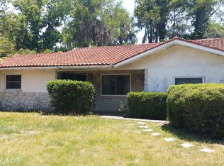 1104 SE 1st St, Crystal River, FL 34429