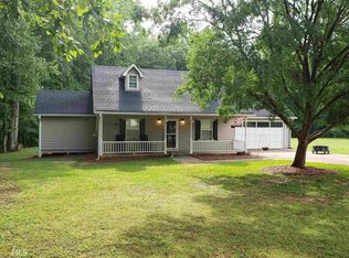 110 Old Mill Dr, Locust Grove, GA 30248