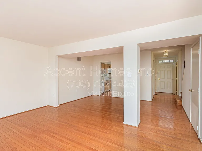 2514 S Arlington Mill Dr #C — Photo 7