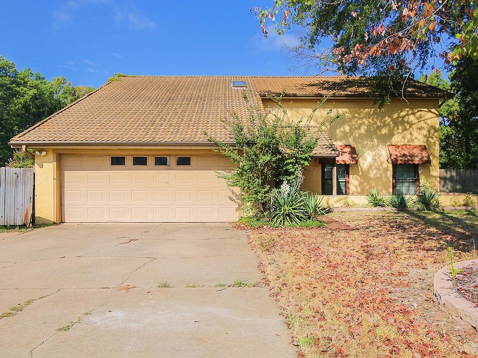 1st image of 4 Misty Glen Ct