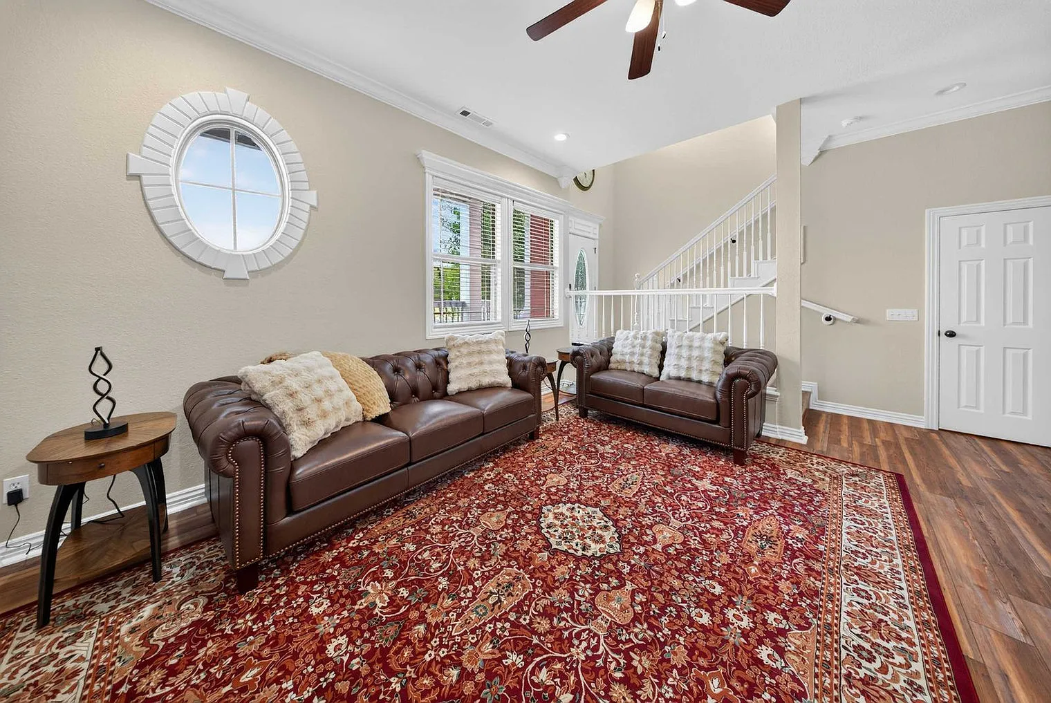 3 bed, 2.0 bath, $6,585 — Photo 1