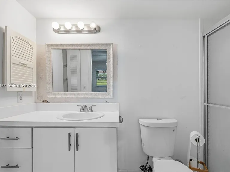 251 SW 132nd Way #117H — Photo 19