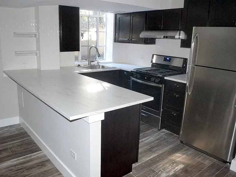 3906 E 2nd Ave — Photo 12