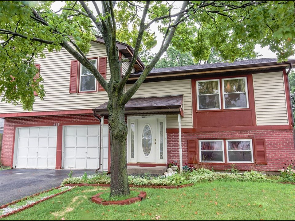 1st image of 695 Chesapeake Dr