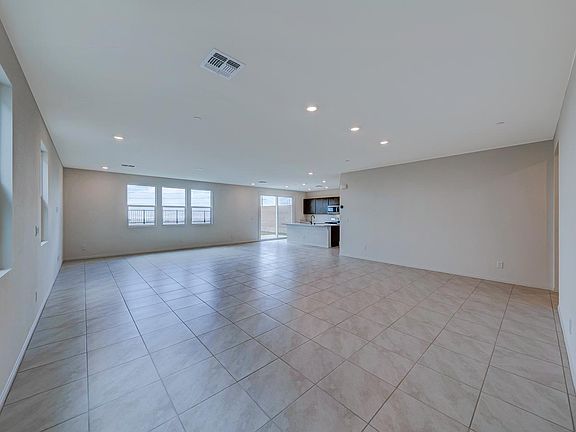 5th image of 5668 Hillshire Dr