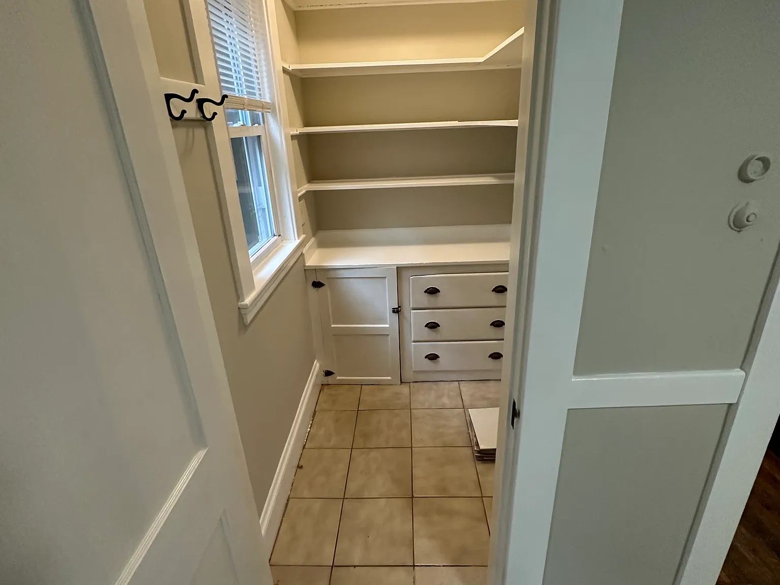 2 bed, 1100 sqft, $2,800 — Photo 2