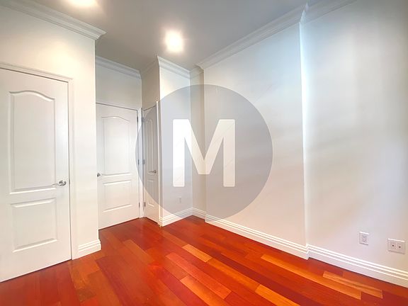 4th image of 400 E 63rd St #1X