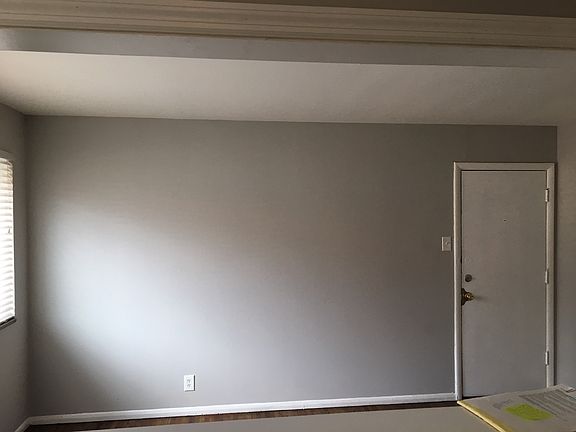 3rd image of 3217 Russell Blvd APT 7
