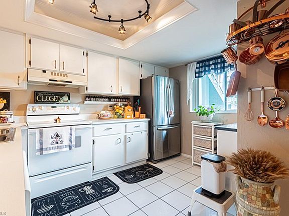 2nd image of 130 Cypress WAY E #1