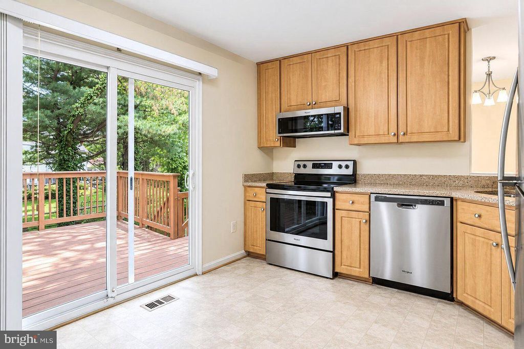 17303 Buehler Rd, Olney, MD - View 5