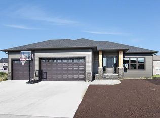 3646 Bell Blvd E, West Fargo, ND 58078