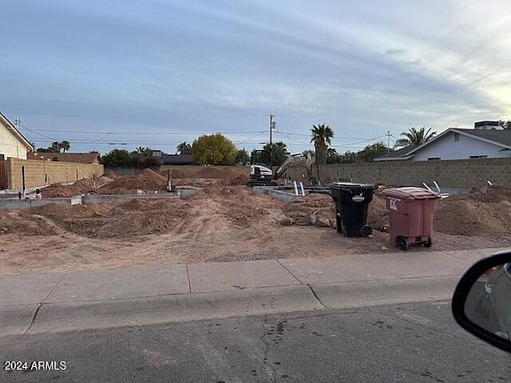 2nd image of 8314 E MEADOWBROOK Avenue