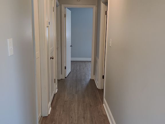 5th image of 4300 Briarhill Dr
