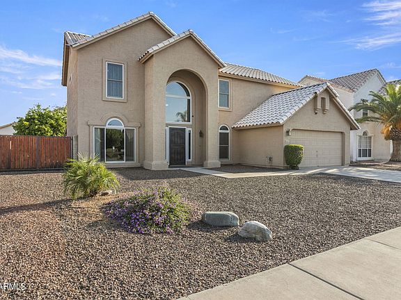 2nd image of 4207 E Siesta Ln