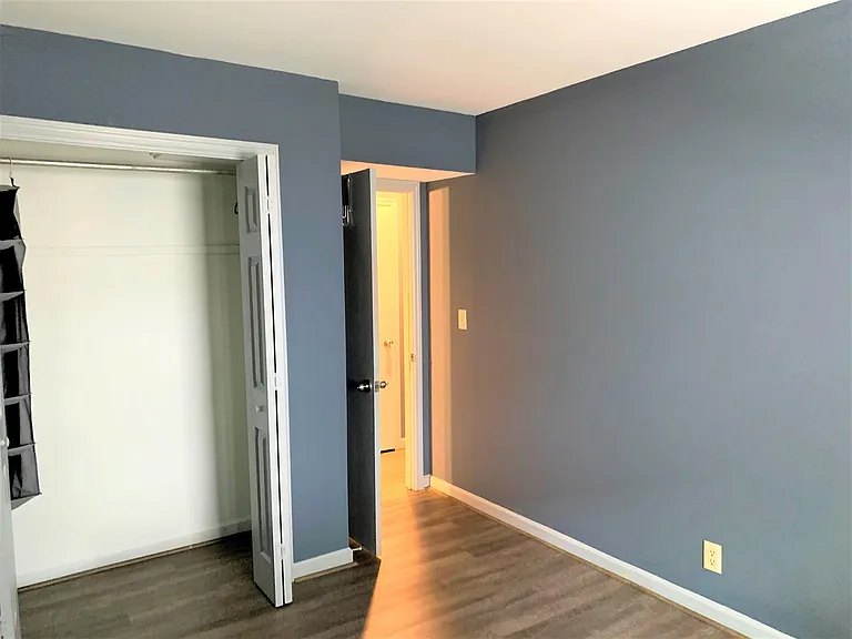 1031 Curran St NW — Photo 17
